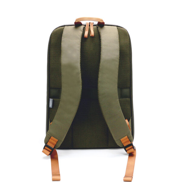 RPET BUSINESS PRO – Sleek Waterproof RPET Backpack with Padded 16” Laptop Compartment & Breathable Straps - Image 15