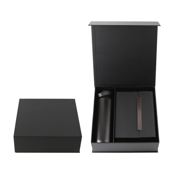 EMPLOYEE WELCOME SET – Premium 5-Piece Onboarding Gift Pack with 600ml Vacuum Bottle, PU Notebook & Metal Pen - Image 2